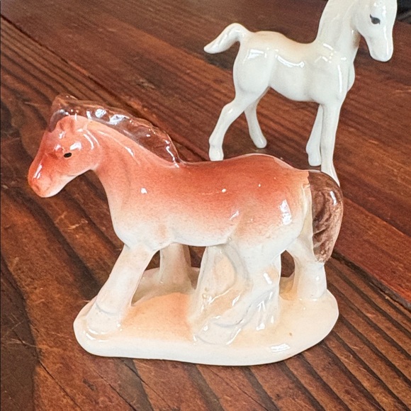 Vintage MCM White and Brown Mini Horse Figurines (2) Japan - Picture 6 of 11